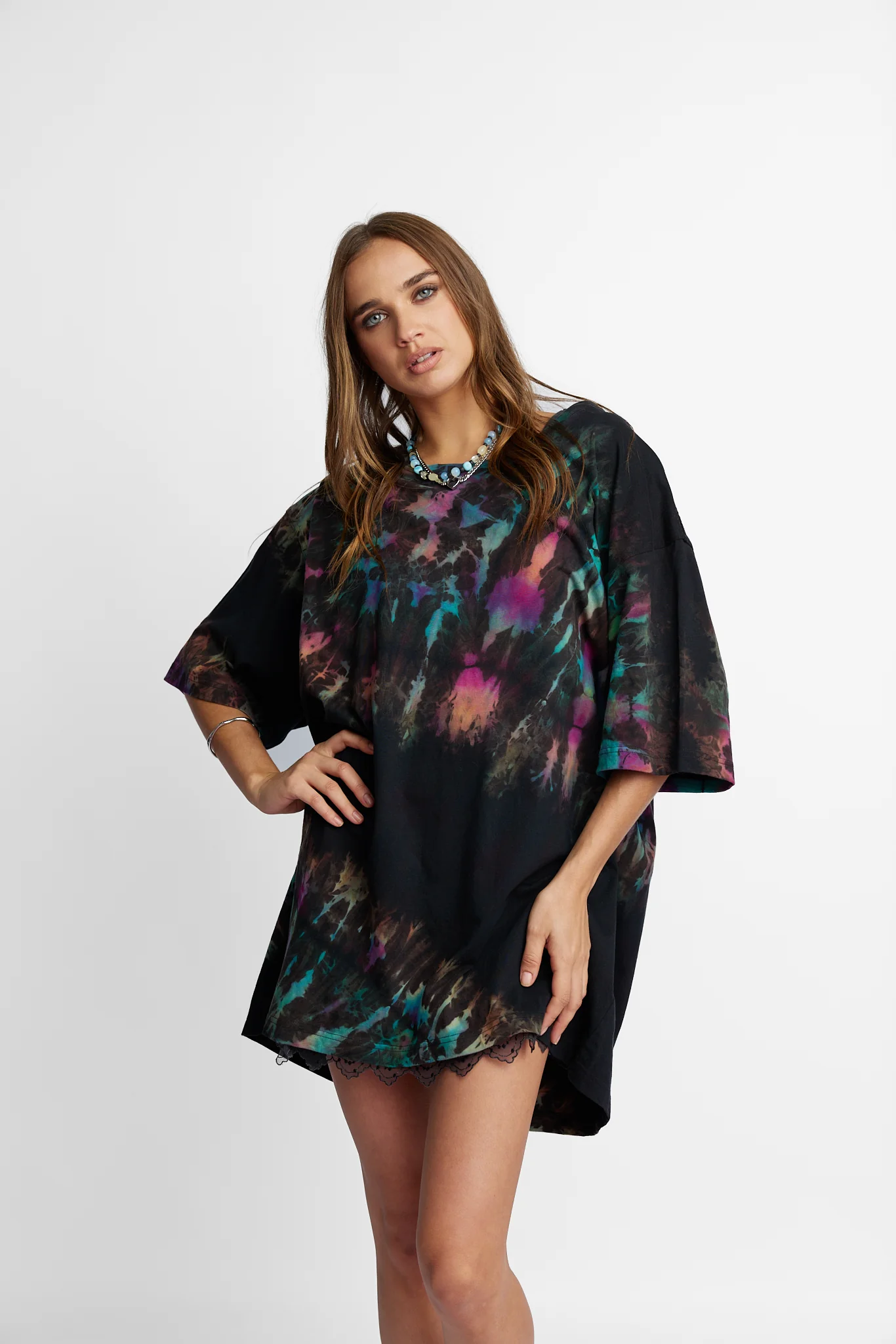 Oversized Mum Tee - Size 2XL/3XL - Image 4