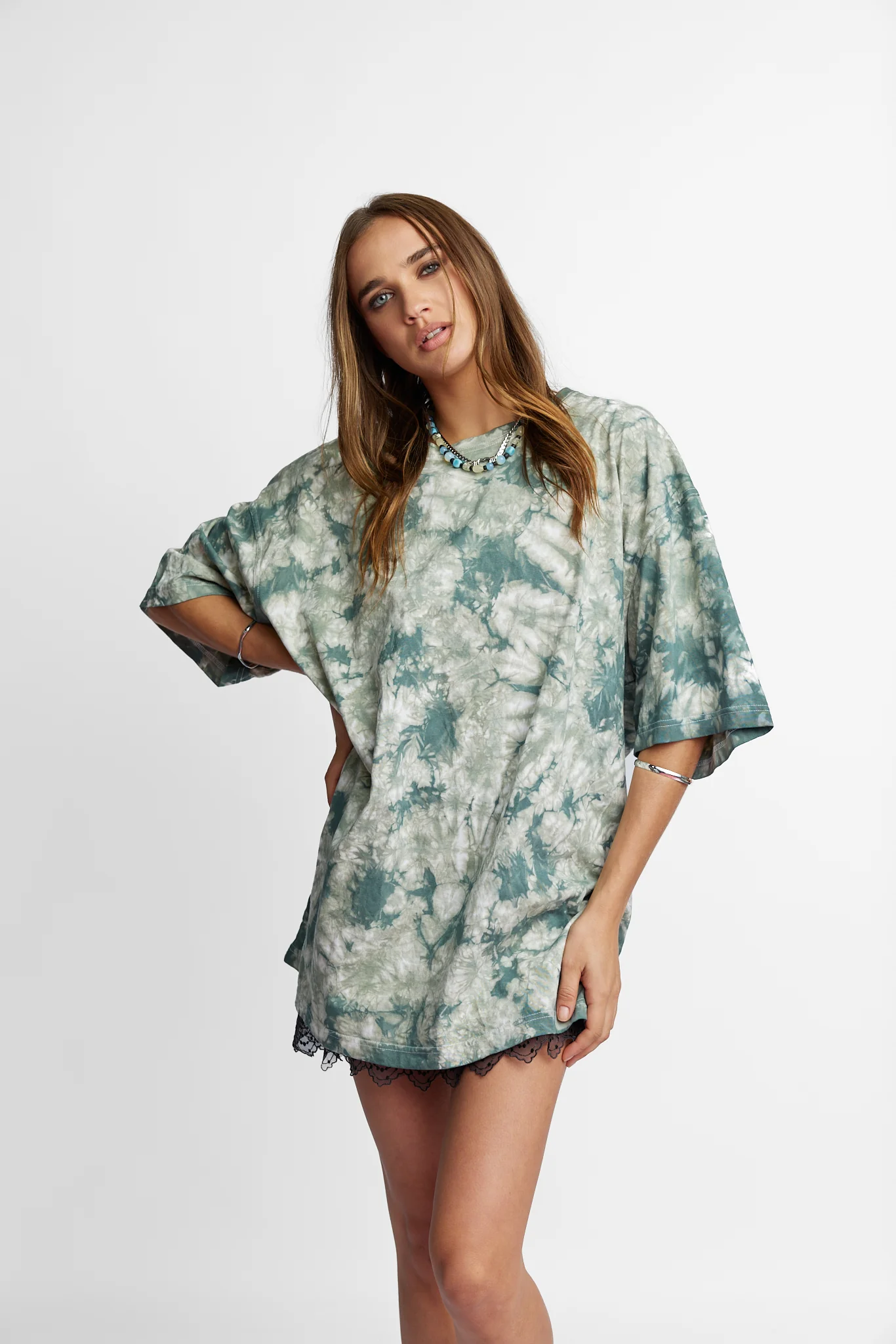 Oversized Mum Tee - Size 2XL/3XL - Image 4