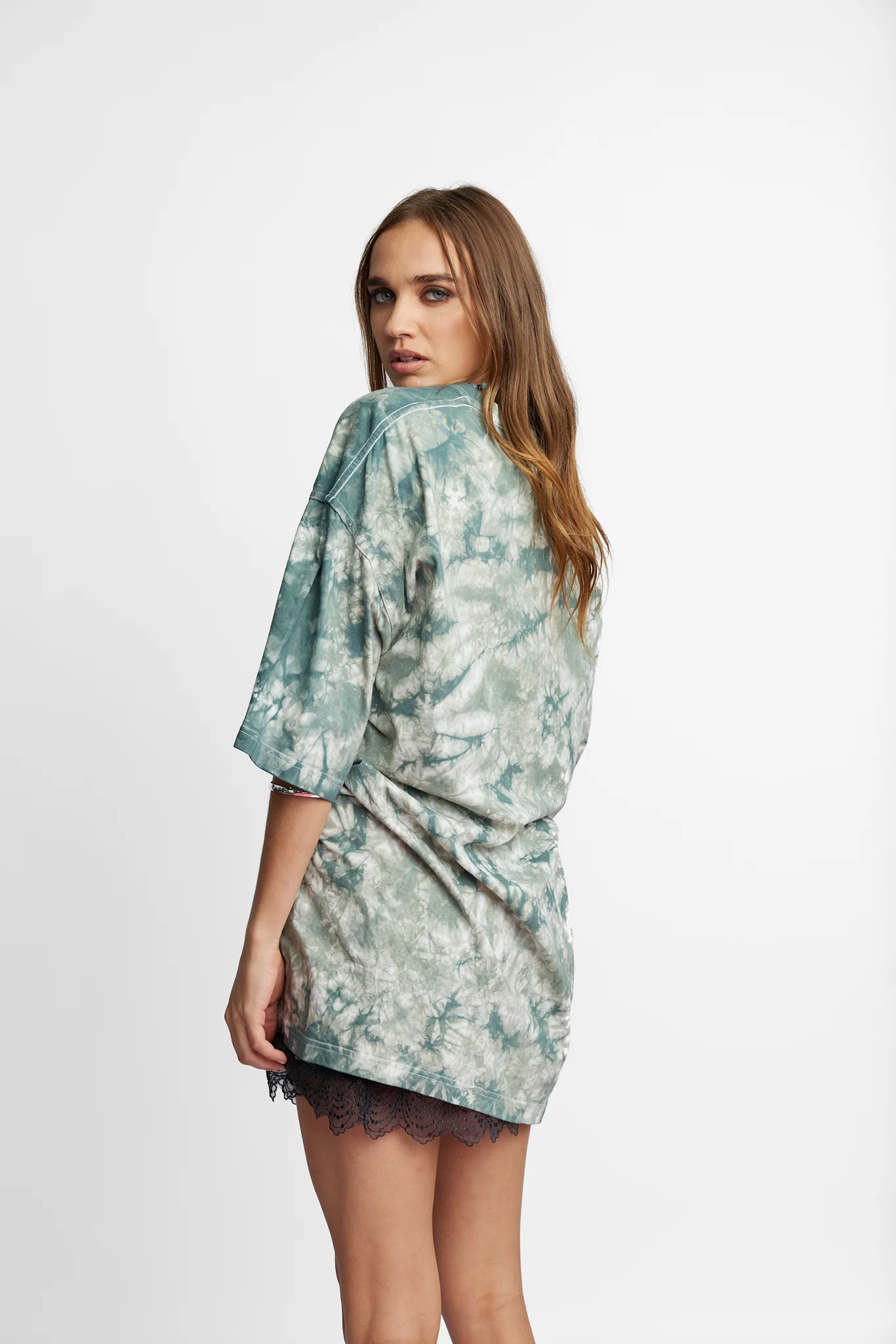 Oversized Mum Tee - Size 2XL/3XL - Image 5