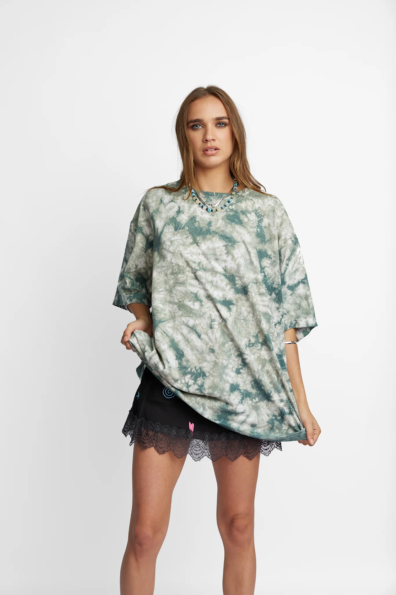 Oversized Mum Tee - Size 2XL/3XL - Image 3