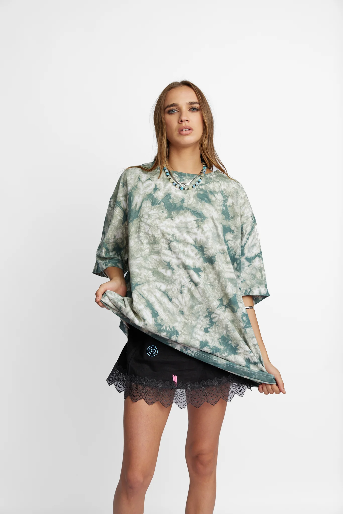 Oversized Mum Tee - Size 2XL/3XL - Image 4