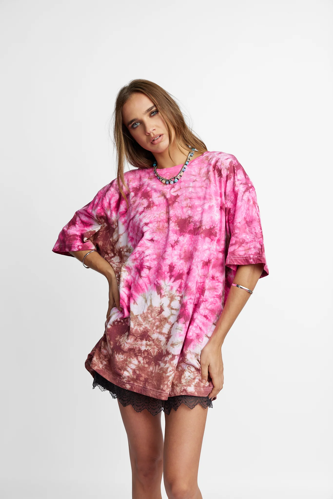 Oversized Mum Tee - Size L/XL - Image 4