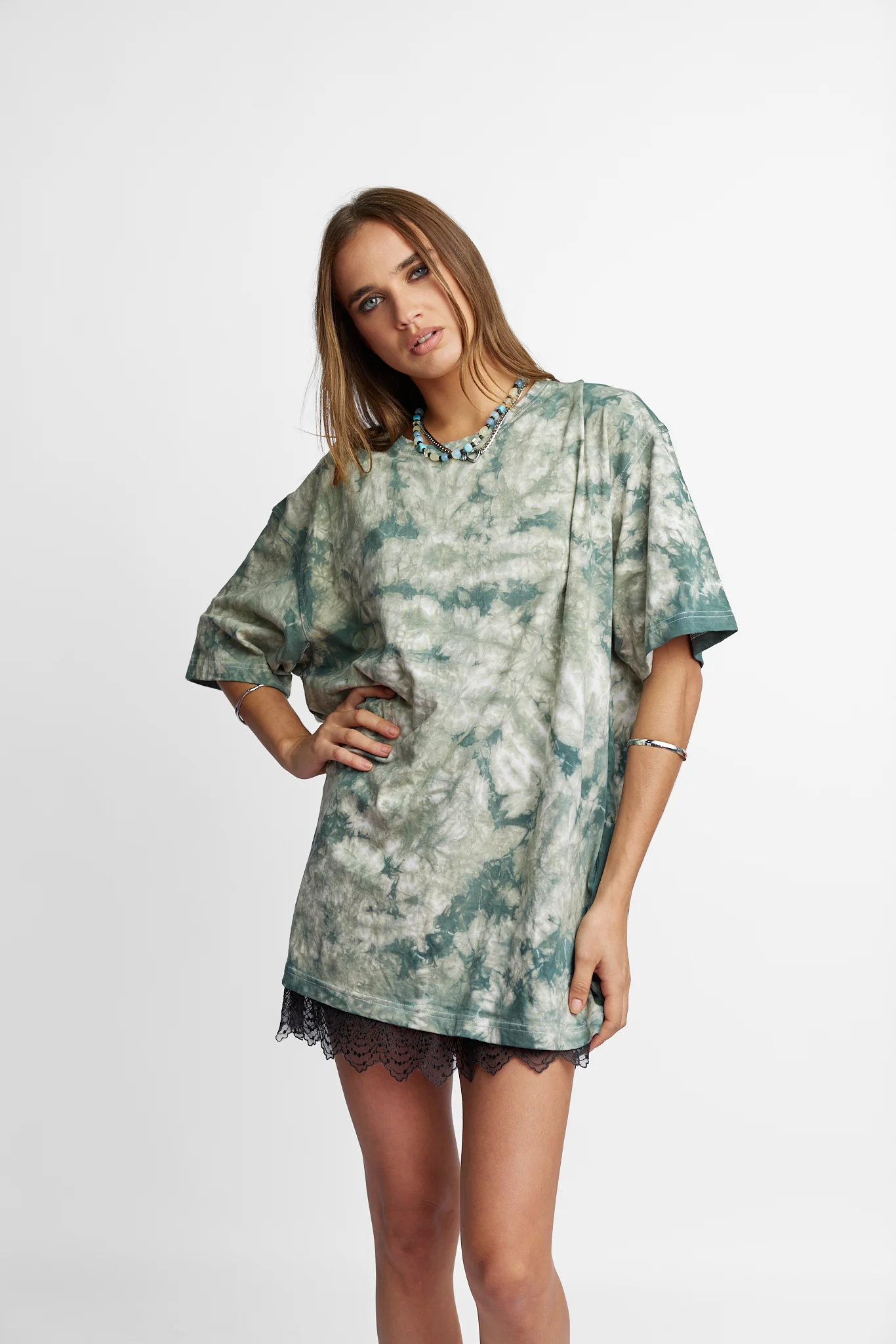Oversized Mum Tee - Size L/XL - Image 4