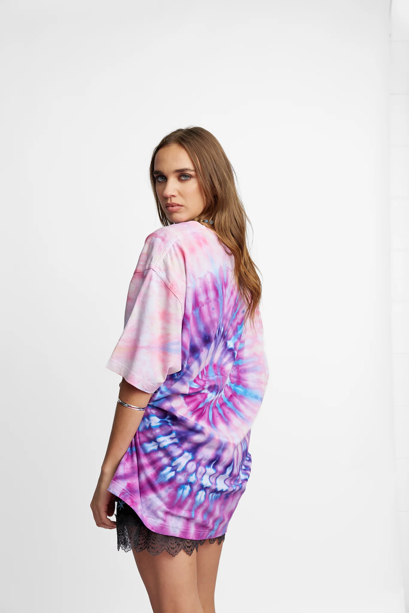 Oversized Mum Tee - Size L/XL - Image 5