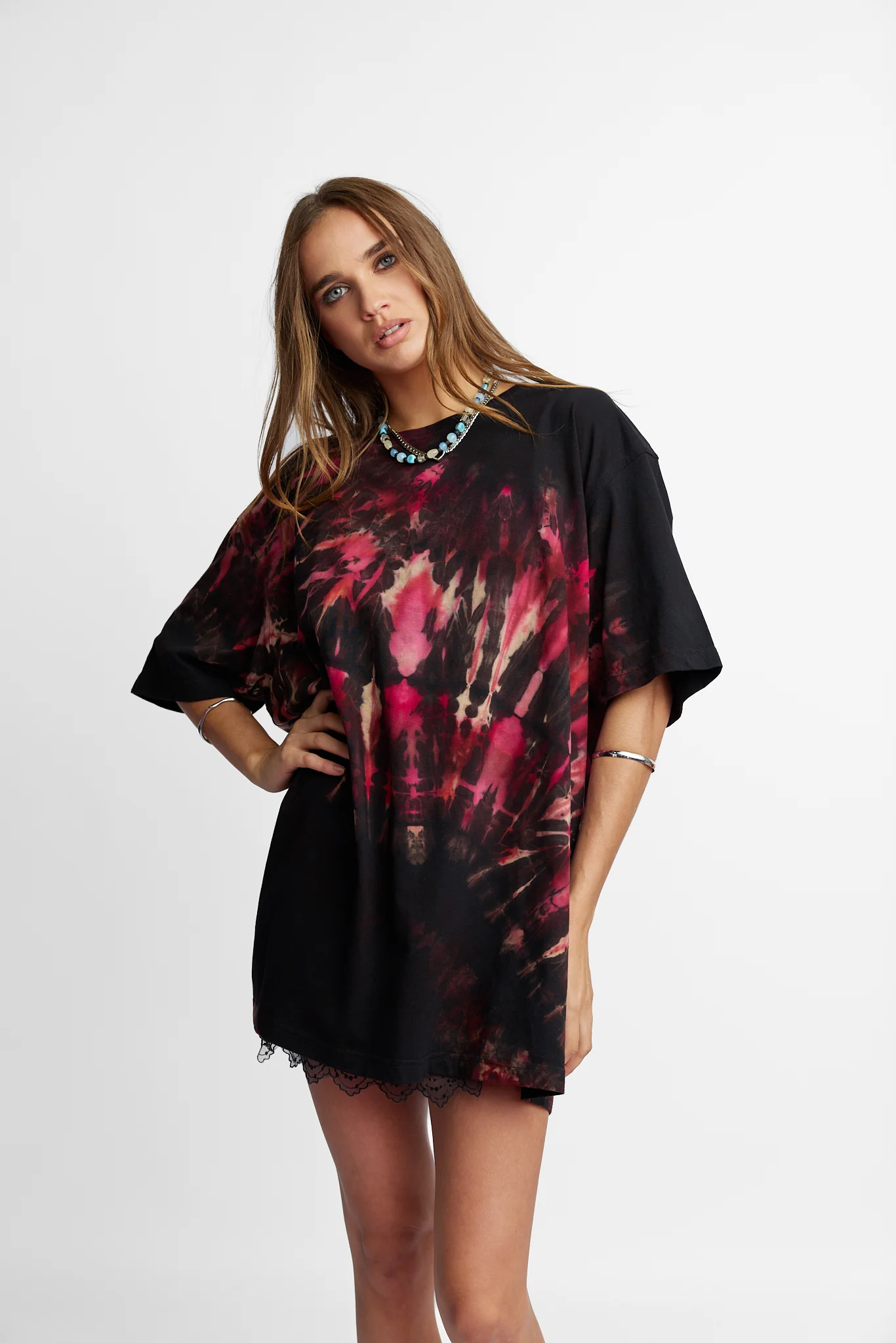 Oversized Mum Tee - Size L/XL - Image 4