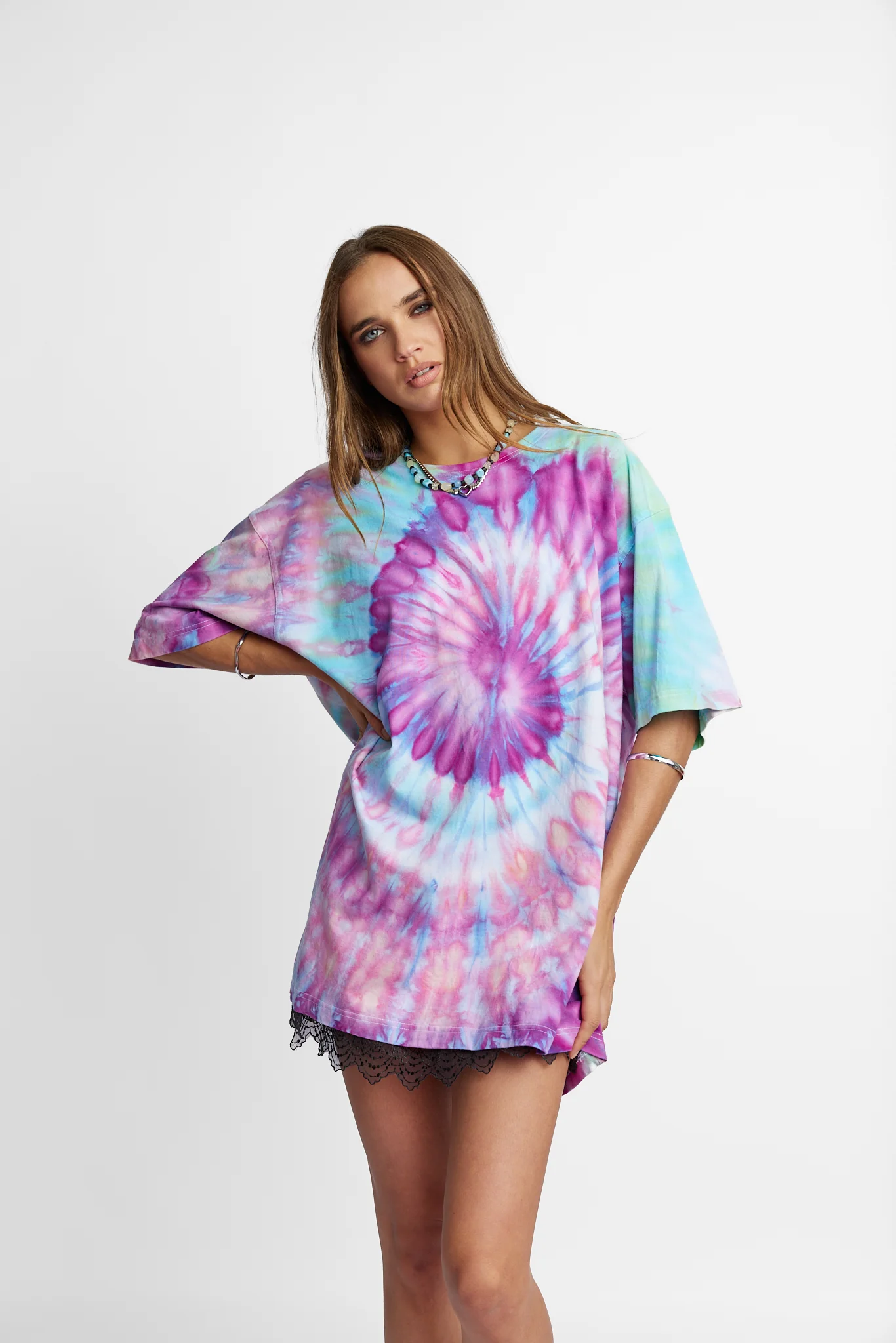 Oversized Mum Tee - Size L/XL - Image 4